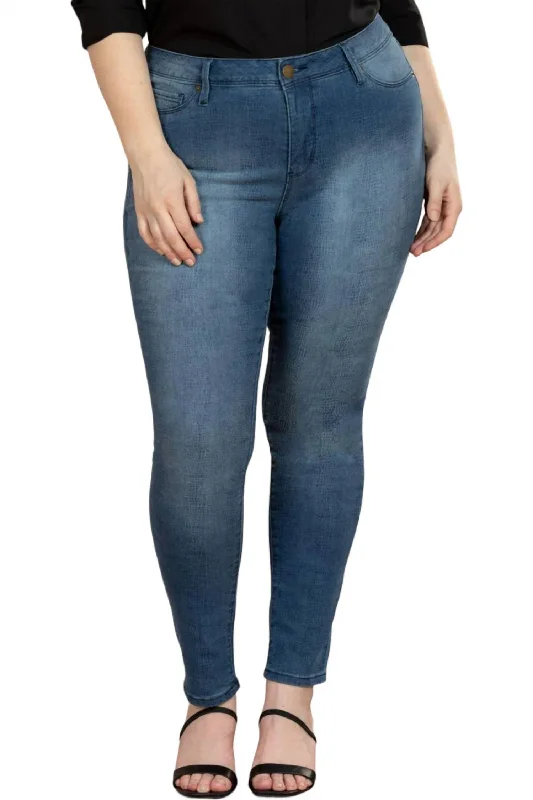 Python Jeans - Plus In Medium Wash