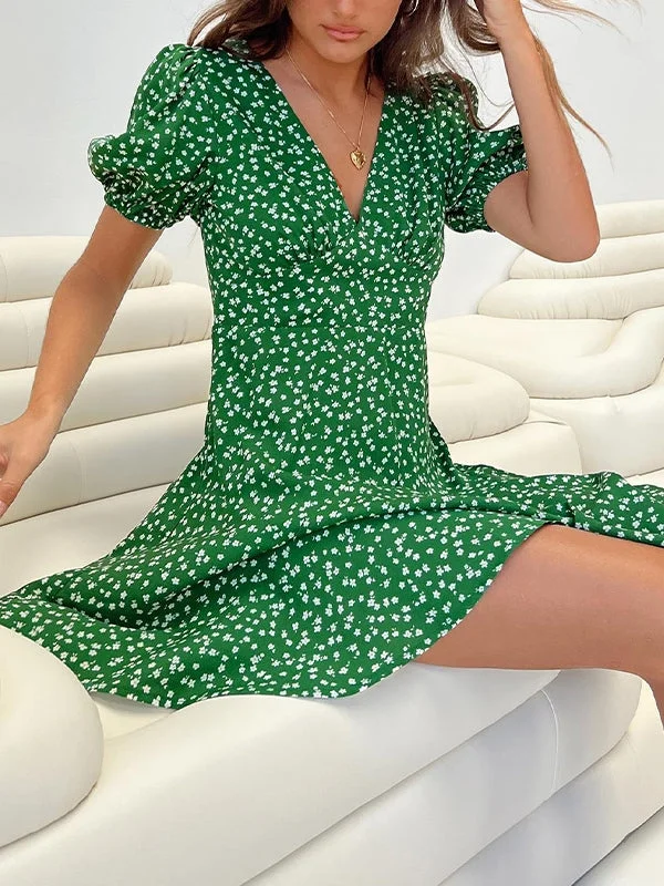 BerryBetty - Puff Sleeve Green Floral Mini Dress